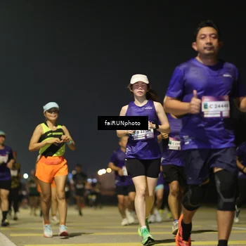 Runner Photo 7343734