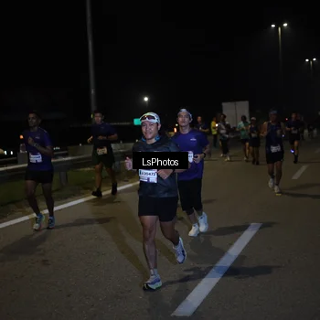 Runner Photo 7343749