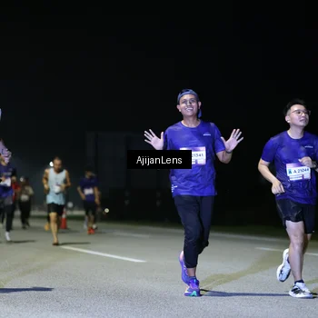 Runner Photo 7343769