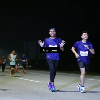 Runner Photo 7343775