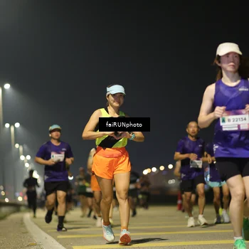 Runner Photo 7343788