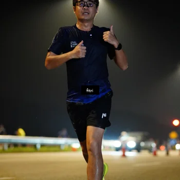 Runner Photo 7343806