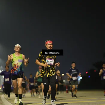 Runner Photo 7343818