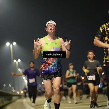 Runner Photo 7343834