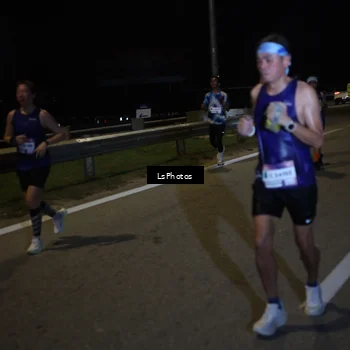 Runner Photo 7343839