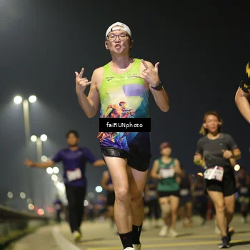 Runner Photo 7343851