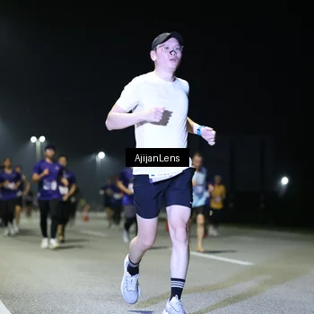 Runner Photo 7343856