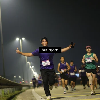 Runner Photo 7343884