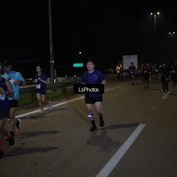 Runner Photo 7343893