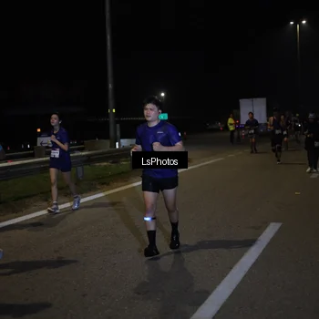 Runner Photo 7343897