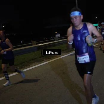 Runner Photo 7343911