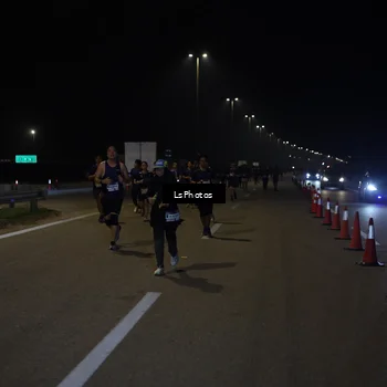 Runner Photo 7343930