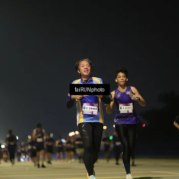 Runner Photo 7343953