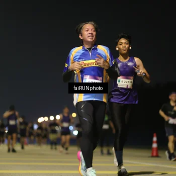 Runner Photo 7343974