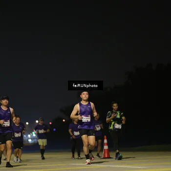 Runner Photo 7343989
