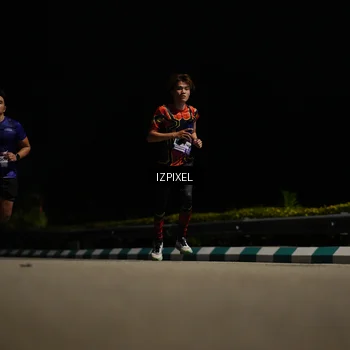 Runner Photo 7344002