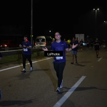 Runner Photo 7344005