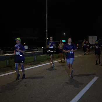 Runner Photo 7344023