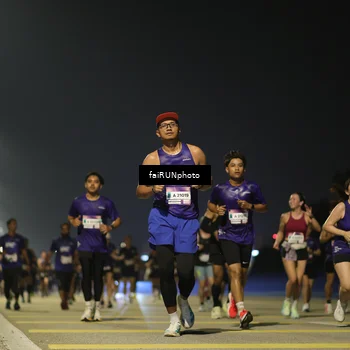 Runner Photo 7344072