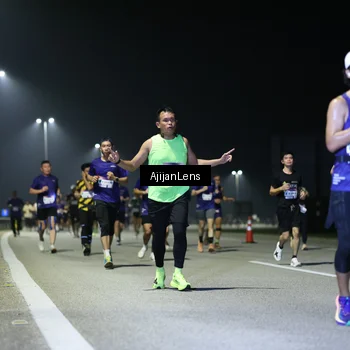 Runner Photo 7344165