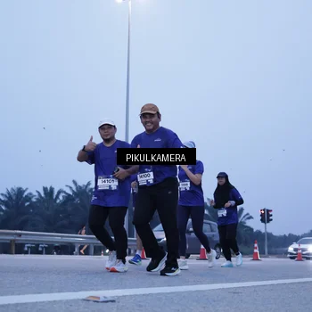 Runner Photo 7344170