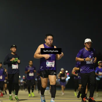 Runner Photo 7344199