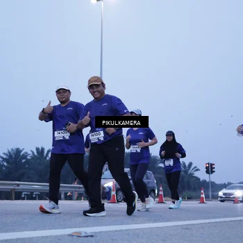 Runner Photo 7344226