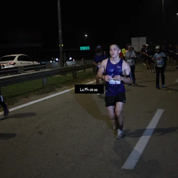 Runner Photo 7344257