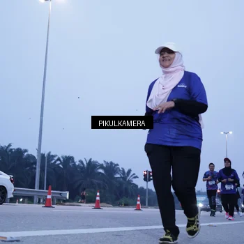 Runner Photo 7344296