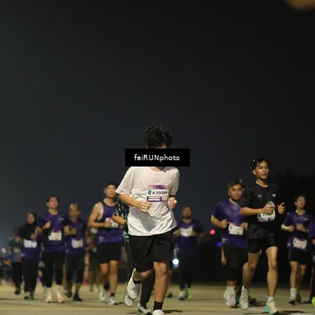 Runner Photo 7344303