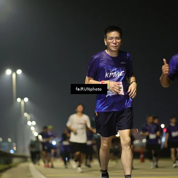 Runner Photo 7344306