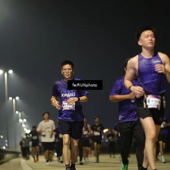 Runner Photo 7344307