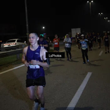 Runner Photo 7344308