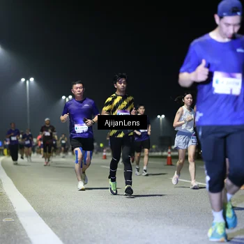 Runner Photo 7344312