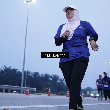 Runner Photo 7344316
