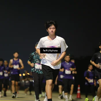 Runner Photo 7344326