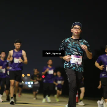 Runner Photo 7344336