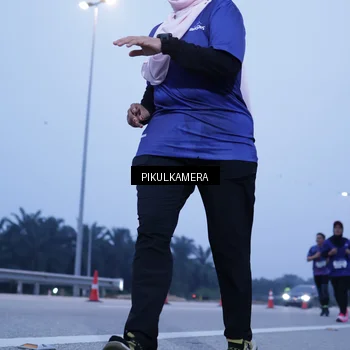 Runner Photo 7344341