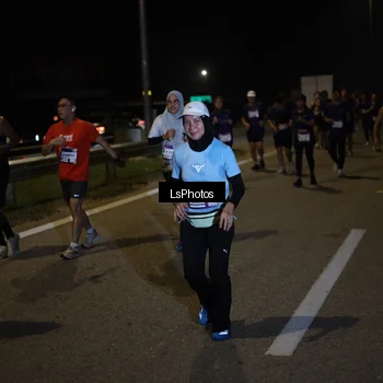 Runner Photo 7344343