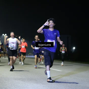 Runner Photo 7344356