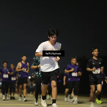 Runner Photo 7344361