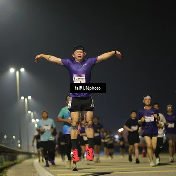 Runner Photo 7344384