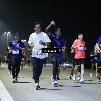 Runner Photo 7344412