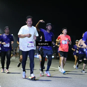 Runner Photo 7344429
