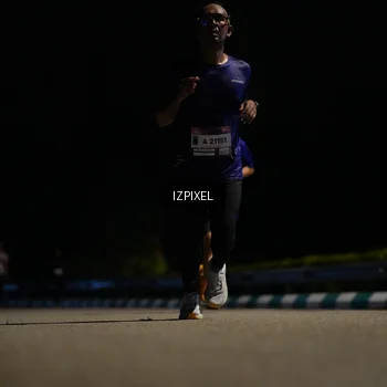 Runner Photo 7344430