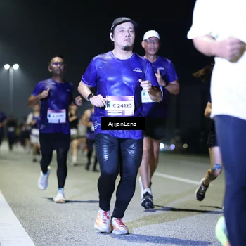 Runner Photo 7344449