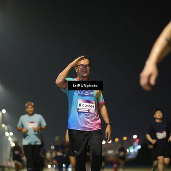Runner Photo 7344459