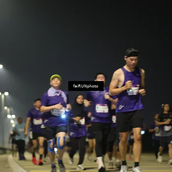 Runner Photo 7344467