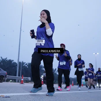 Runner Photo 7344502
