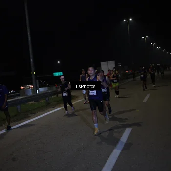 Runner Photo 7344515